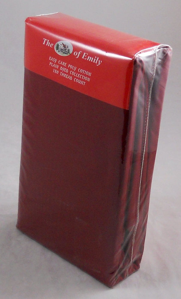 Crimson Red King Size Duvet Cover Set Polycotton 180Tc